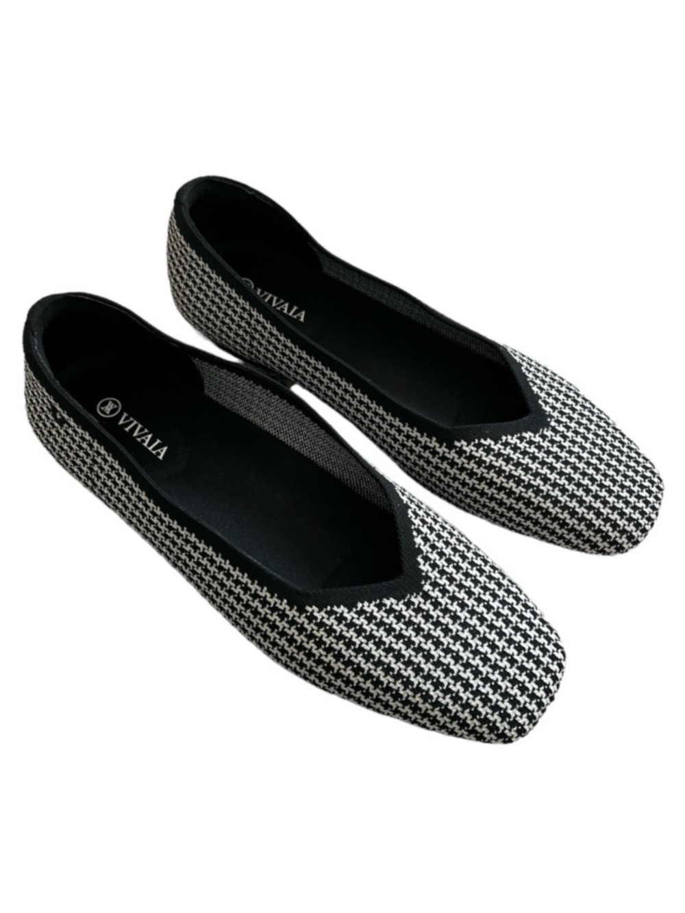 Women's Black and White Houndstooth Ballet Flats